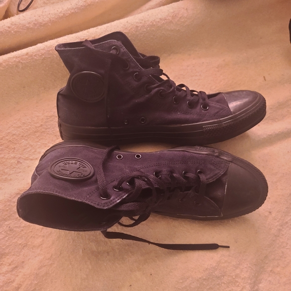 Converse Black High-Top Sneakers - Picture 2 of 8